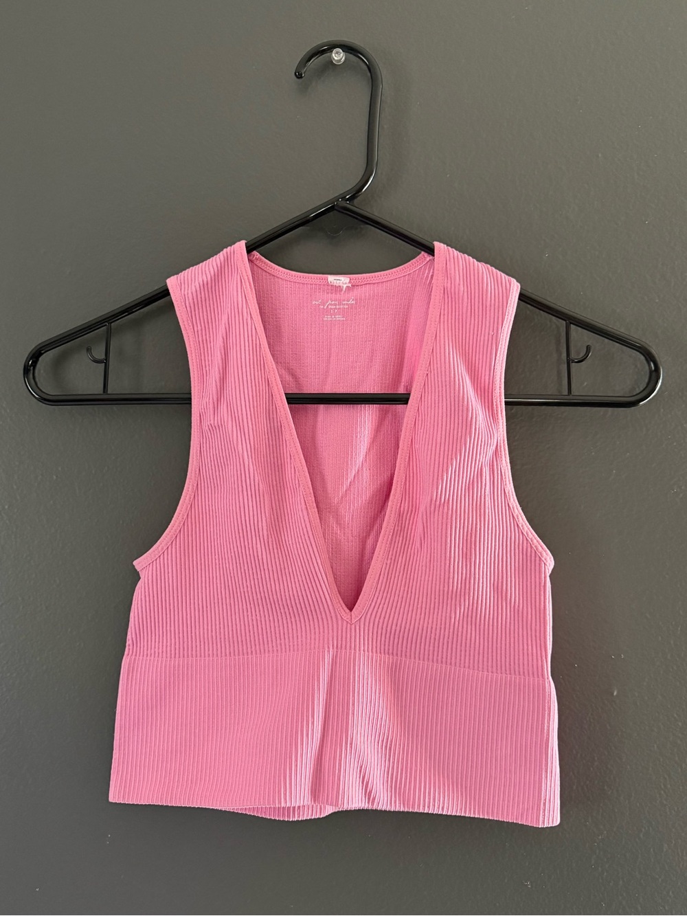 Urban Outfitters Pink Ribbed V-Neck Crop Tank Top